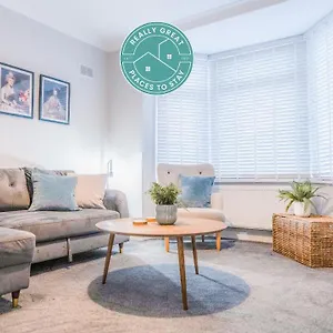  Apartment The Hideout - Free Parking United Kingdom