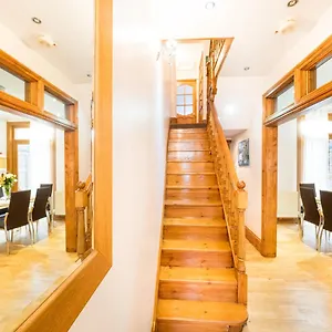  Holiday home Lt The Gate House United Kingdom